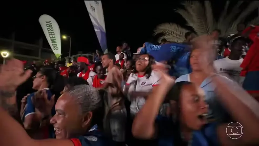 Após empatar com Uruguai, Cabo Verde vive clima inédito de Copa do Mundo — Foto: Bom Dia Brasil